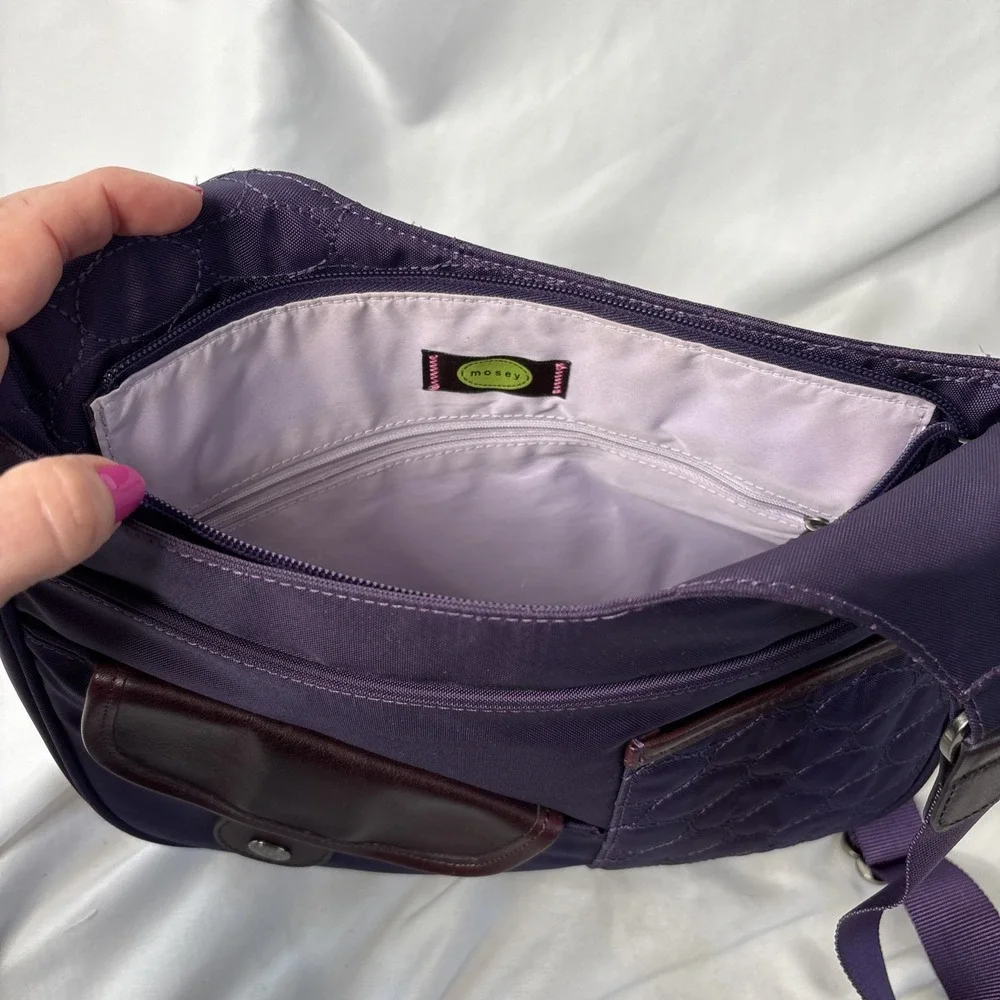Mosey Messenger Crossbody Bag Purse Leather Accents‎ Magnetic Zip Close Purple